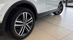2021 (21) VOLKSWAGEN TIGUAN 1.5 TSI 150 Elegance 5dr DSG 5469323