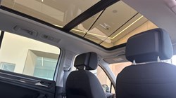 2021 (21) VOLKSWAGEN TIGUAN 1.5 TSI 150 Elegance 5dr DSG 5469298