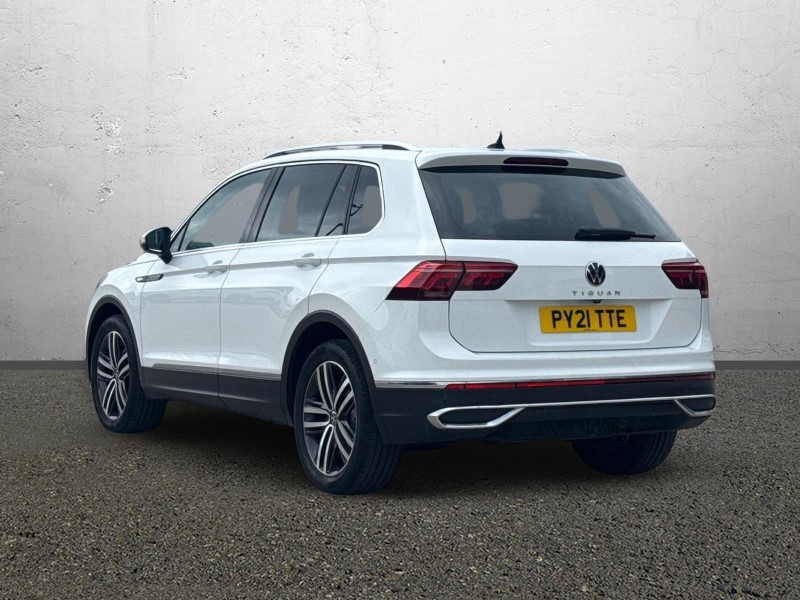 2021 (21) VOLKSWAGEN TIGUAN 1.5 TSI 150 Elegance 5dr DSG