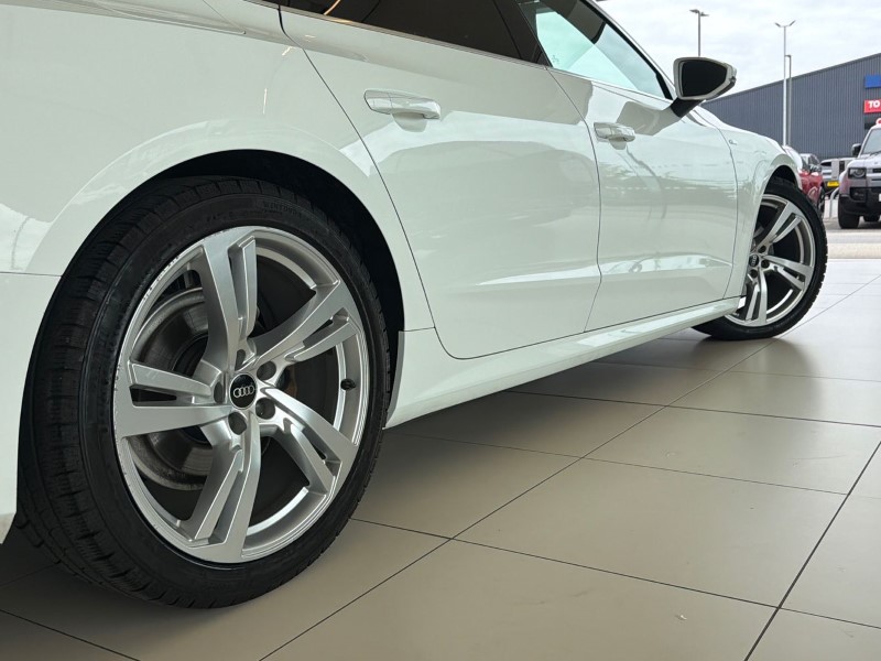 2021 (21) AUDI A7 40 TDI S Line 5dr S Tronic 5443875
