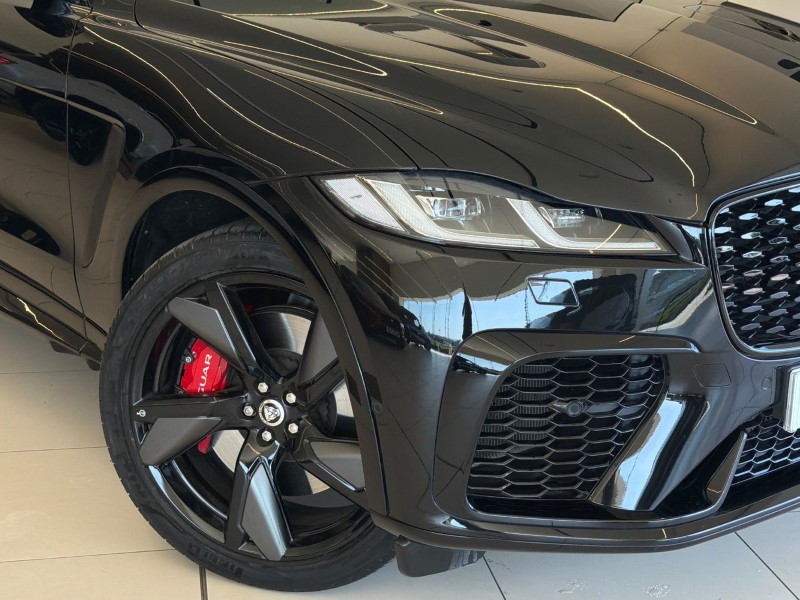 2023 (23) JAGUAR F-PACE 5.0 V8 550 SVR 5dr Auto AWD [Panoramic roof] 5439841