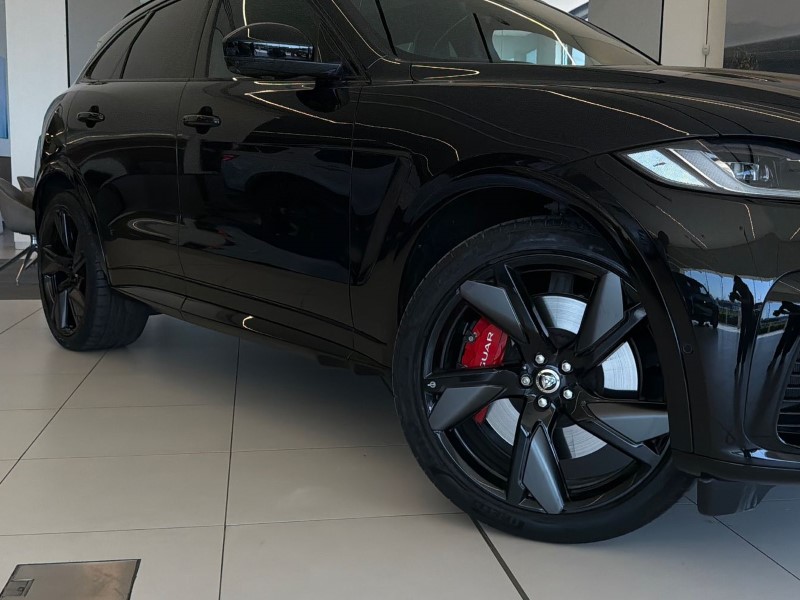 2023 (23) JAGUAR F-PACE 5.0 V8 550 SVR 5dr Auto AWD [Panoramic roof] 5439843
