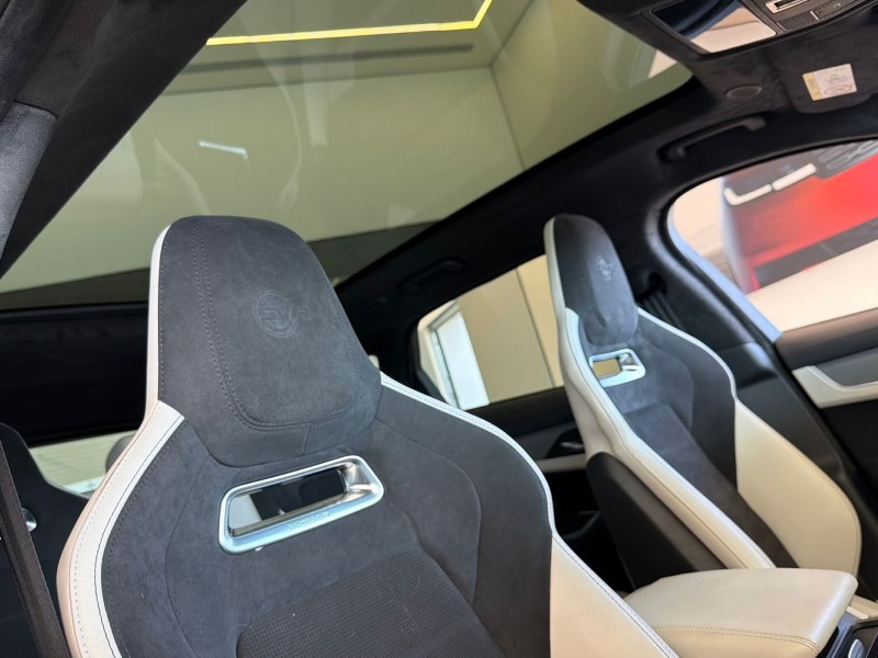 2023 (23) JAGUAR F-PACE 5.0 V8 550 SVR 5dr Auto AWD [Panoramic roof] 5439821