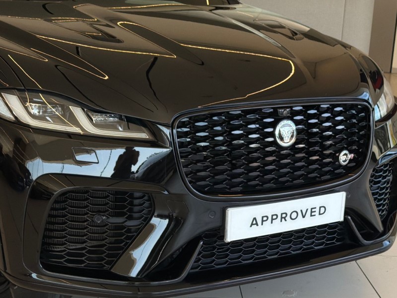 2023 (23) JAGUAR F-PACE 5.0 V8 550 SVR 5dr Auto AWD [Panoramic roof] 5439842