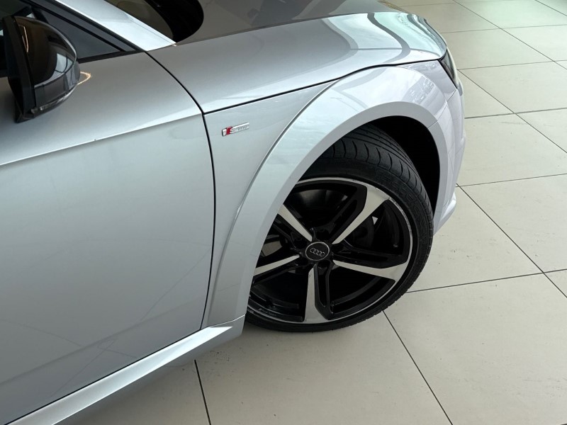 2018 (18) AUDI TT 2.0 TDI Quattro Black Edition 2dr S Tronic 5464271