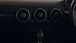 2018 (18) AUDI TT 2.0 TDI Quattro Black Edition 2dr S Tronic 5464240
