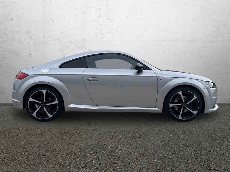 2018 (18) AUDI TT 2.0 TDI Quattro Black Edition 2dr S Tronic 5464231