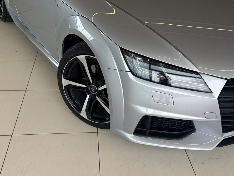 2018 (18) AUDI TT 2.0 TDI Quattro Black Edition 2dr S Tronic 5464264