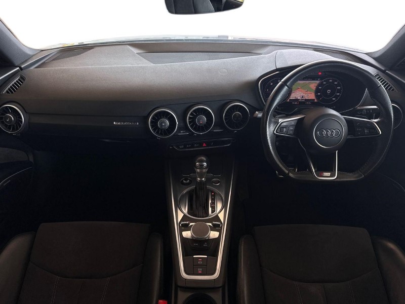 2018 (18) AUDI TT 2.0 TDI Quattro Black Edition 2dr S Tronic 5464235