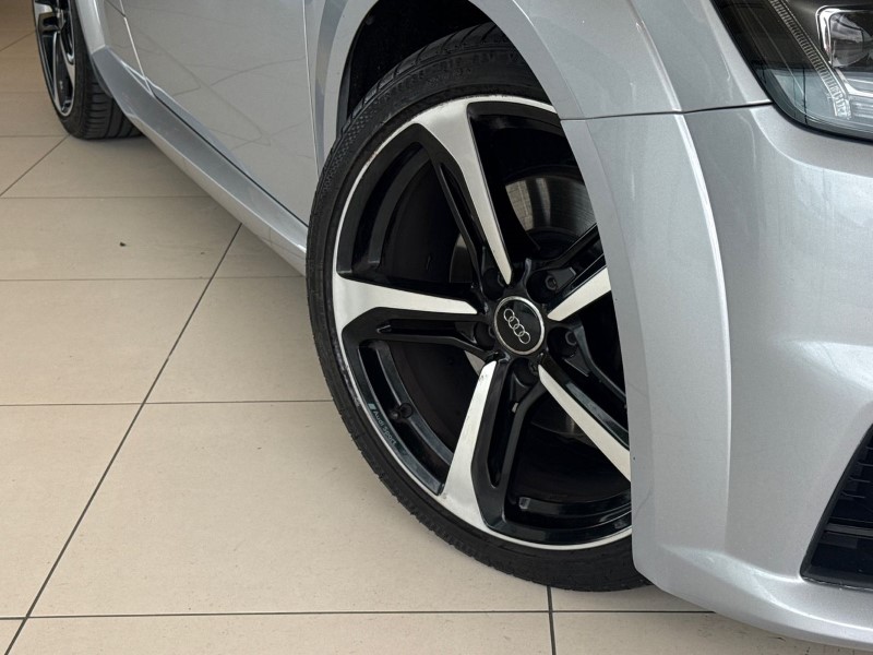 2018 (18) AUDI TT 2.0 TDI Quattro Black Edition 2dr S Tronic 5464266