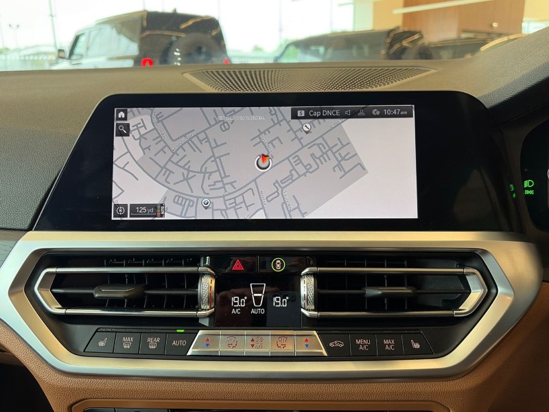 2021 (21) BMW 3 SERIES 320i xDrive M Sport 4dr Step Auto 5498813