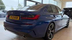 2021 (21) BMW 3 SERIES 320i xDrive M Sport 4dr Step Auto 5498839