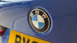 2021 (21) BMW 3 SERIES 320i xDrive M Sport 4dr Step Auto 5498828