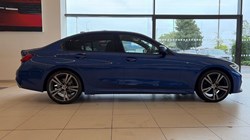 2021 (21) BMW 3 SERIES 320i xDrive M Sport 4dr Step Auto 5498840