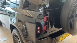 2022 (72) LAND ROVER DEFENDER 3.0 D250 X-Dynamic S 110 5dr Auto 5457330