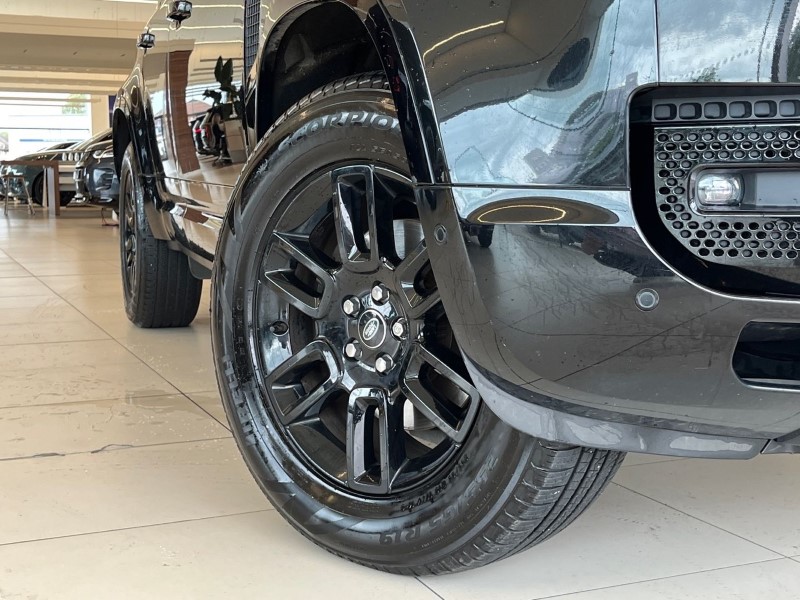 2022 (72) LAND ROVER DEFENDER 3.0 D250 X-Dynamic S 110 5dr Auto 5457356