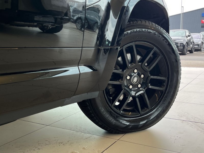 2022 (72) LAND ROVER DEFENDER 3.0 D250 X-Dynamic S 110 5dr Auto 5457361
