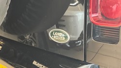 2022 (72) LAND ROVER DEFENDER 3.0 D250 X-Dynamic S 110 5dr Auto 5457358