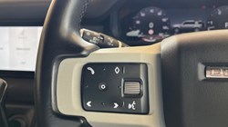 2022 (72) LAND ROVER DEFENDER 3.0 D250 X-Dynamic S 110 5dr Auto 5457338
