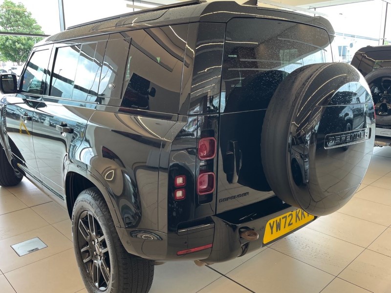 2022 (72) LAND ROVER DEFENDER 3.0 D250 X-Dynamic S 110 5dr Auto 5457359