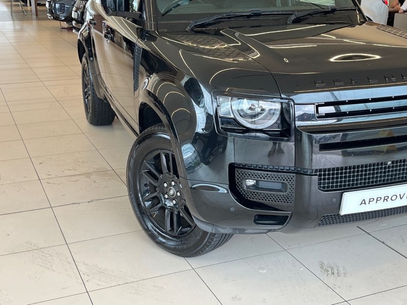 2022 (72) LAND ROVER DEFENDER 3.0 D250 X-Dynamic S 110 5dr Auto 5457354