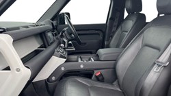 2022 (72) LAND ROVER DEFENDER 3.0 D250 X-Dynamic S 110 5dr Auto 5457314