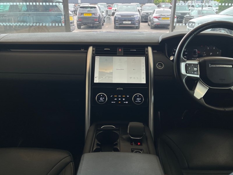 2023 (23) LAND ROVER DISCOVERY 3.0 D300 S 5dr Auto 5455275