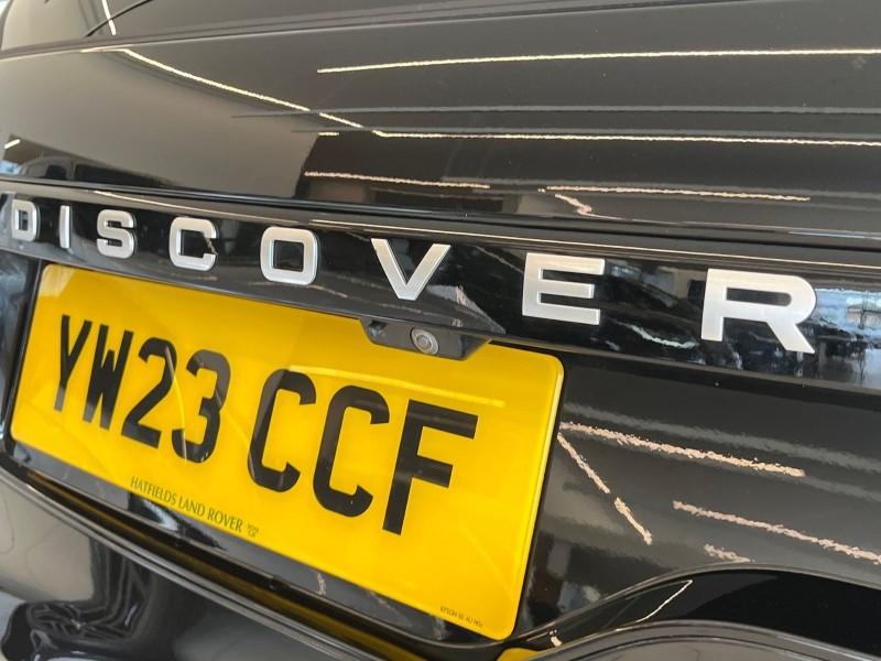 2023 (23) LAND ROVER DISCOVERY 3.0 D300 S 5dr Auto 5455303