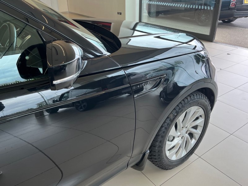 2023 (23) LAND ROVER DISCOVERY 3.0 D300 S 5dr Auto 5455281