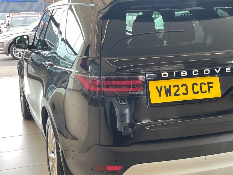 2023 (23) LAND ROVER DISCOVERY 3.0 D300 S 5dr Auto 5455280