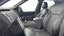 2023 (23) LAND ROVER DISCOVERY 3.0 D300 S 5dr Auto 5455264