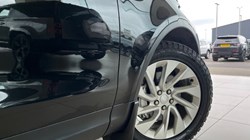 2023 (23) LAND ROVER DISCOVERY 3.0 D300 S 5dr Auto 5455311