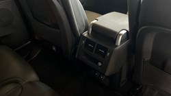 2023 (23) LAND ROVER DISCOVERY 3.0 D300 S 5dr Auto 5455279