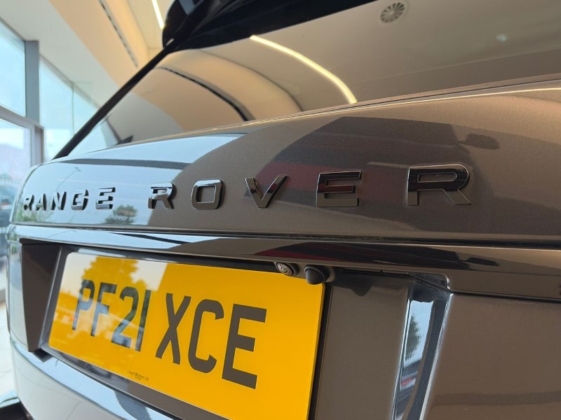 2021 (21) LAND ROVER RANGE ROVER 3.0 D300 Westminster Black 4dr Auto 5511842
