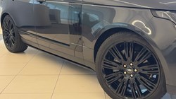 2021 (21) LAND ROVER RANGE ROVER 3.0 D300 Westminster Black 4dr Auto 5511840