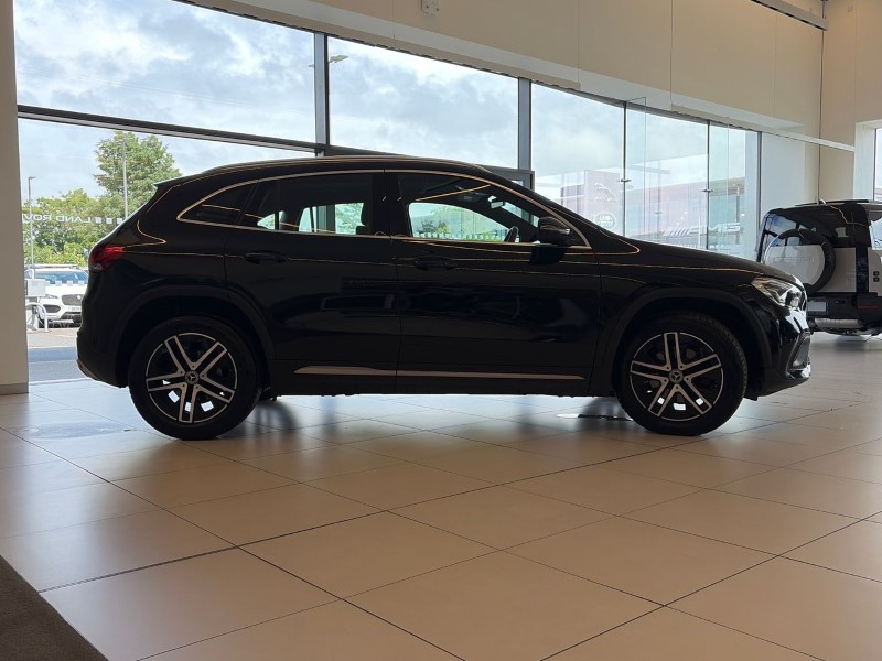 2023 (23) MERCEDES-BENZ GLA 200 Sport Executive 5dr Auto 5468753