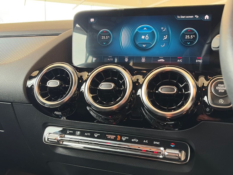 2023 (23) MERCEDES-BENZ GLA 200 Sport Executive 5dr Auto 5468732