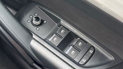 2022 (22) AUDI Q5 40 TDI Quattro S Line 5dr S Tronic 5448645