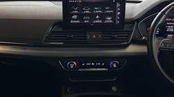 2022 (22) AUDI Q5 40 TDI Quattro S Line 5dr S Tronic 5448637