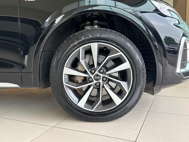 2022 (22) AUDI Q5 40 TDI Quattro S Line 5dr S Tronic 5448631