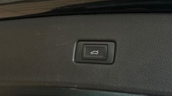 2022 (22) AUDI Q5 40 TDI Quattro S Line 5dr S Tronic 5448659