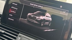 2022 (22) AUDI Q5 40 TDI Quattro S Line 5dr S Tronic 5448654