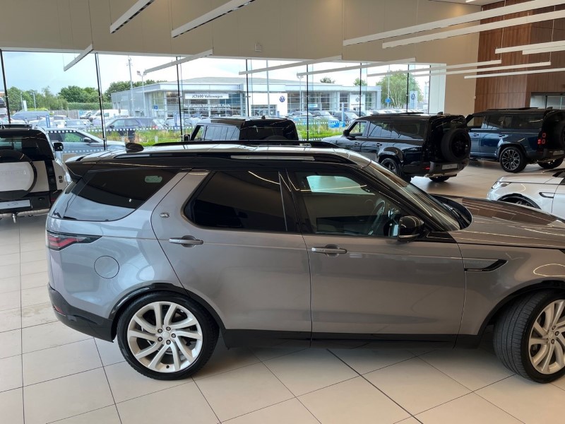 2023 (23) LAND ROVER DISCOVERY 3.0 D300 R-Dynamic HSE 5dr Auto 5460383
