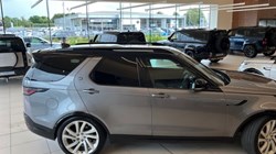 2023 (23) LAND ROVER DISCOVERY 3.0 D300 R-Dynamic HSE 5dr Auto 5460383