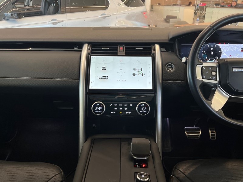 2023 (23) LAND ROVER DISCOVERY 3.0 D300 R-Dynamic HSE 5dr Auto 5460340