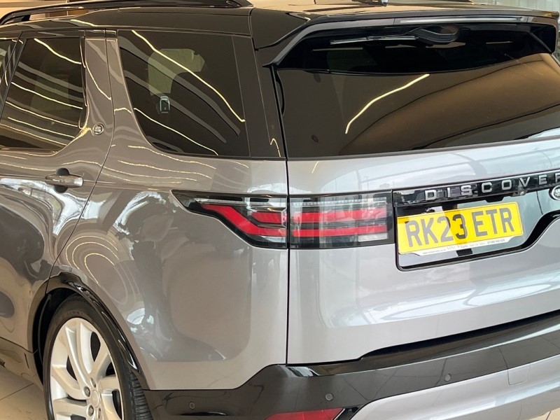 2023 (23) LAND ROVER DISCOVERY 3.0 D300 R-Dynamic HSE 5dr Auto 5460375