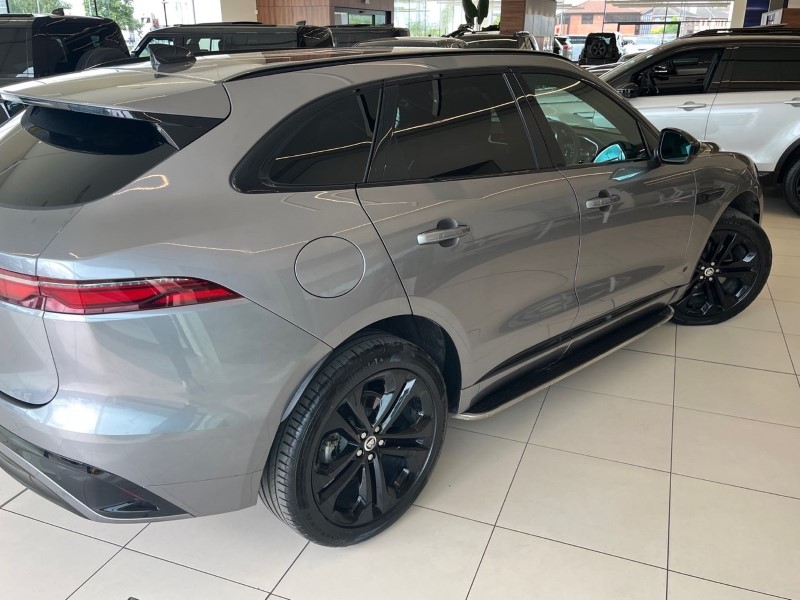 2024 (24) JAGUAR F-PACE 2.0 D200 R-Dynamic HSE Black 5dr Auto AWD 5459427