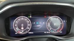 2024 (24) JAGUAR F-PACE 2.0 D200 R-Dynamic HSE Black 5dr Auto AWD 5459409