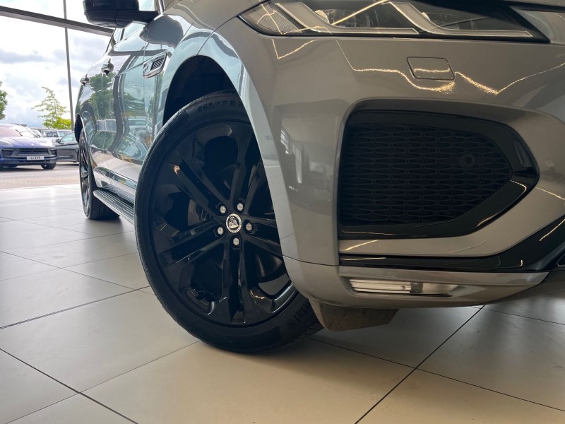 2024 (24) JAGUAR F-PACE 2.0 D200 R-Dynamic HSE Black 5dr Auto AWD 5459420