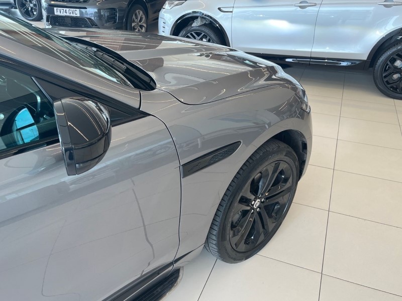 2024 (24) JAGUAR F-PACE 2.0 D200 R-Dynamic HSE Black 5dr Auto AWD 5459394
